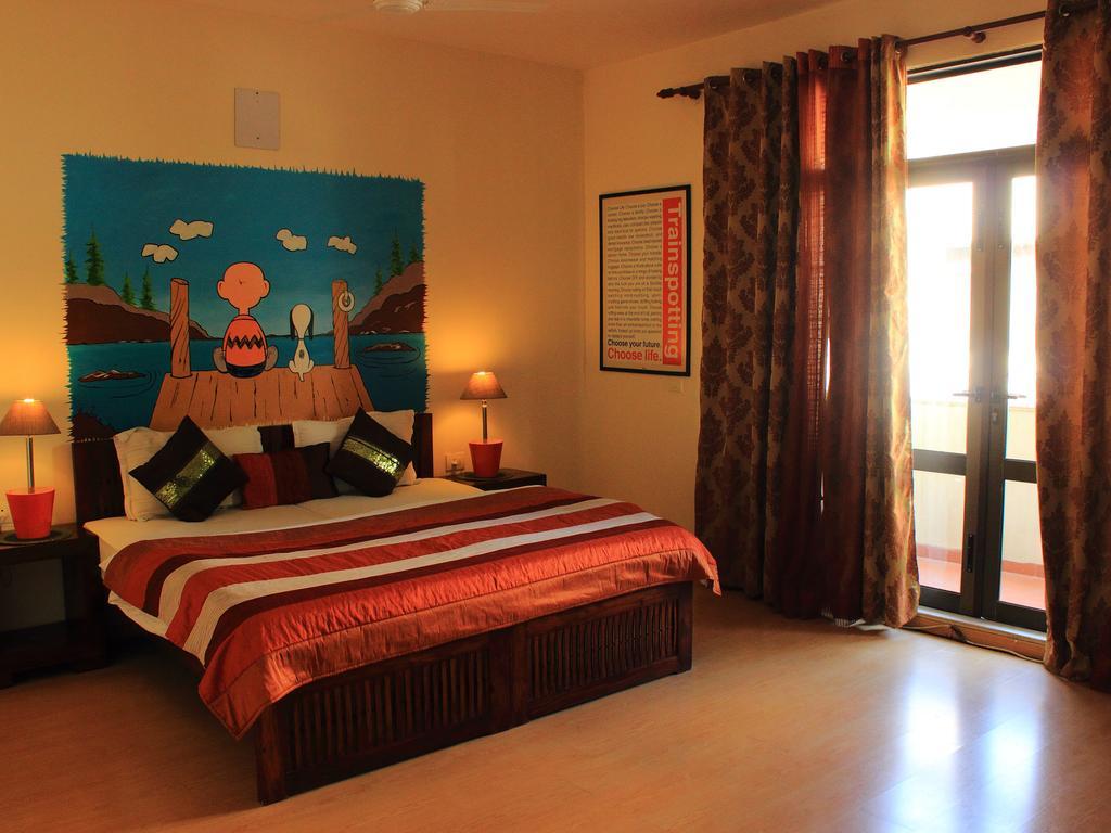 Cinnamon Homestay, Off Sohna Road Гургаон Стая снимка